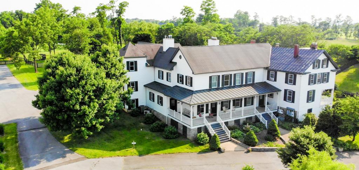 The Manor at Airmont, Virginia Review The Hotel Guru