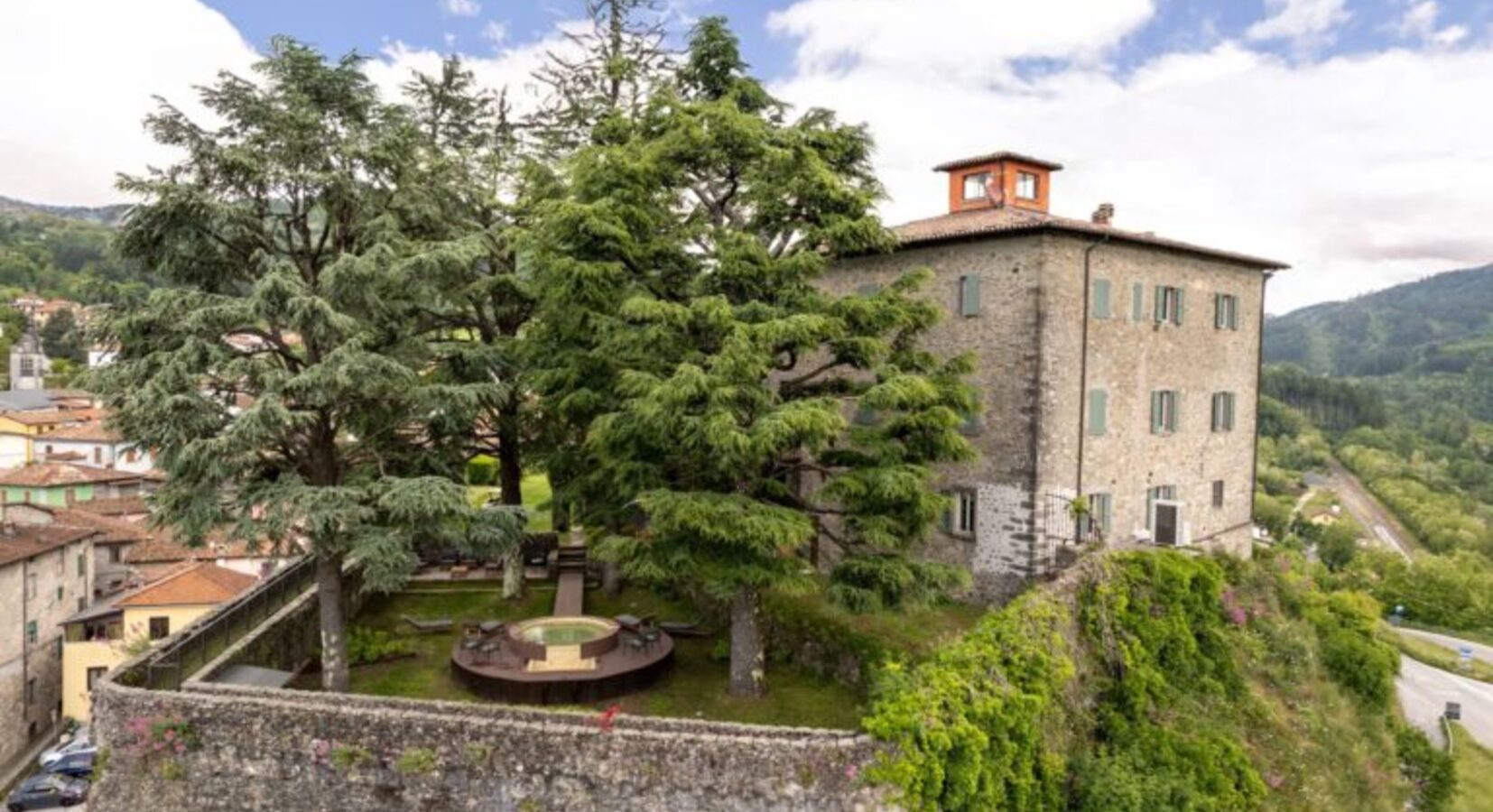 Photo of La Rocca di Camporgiano