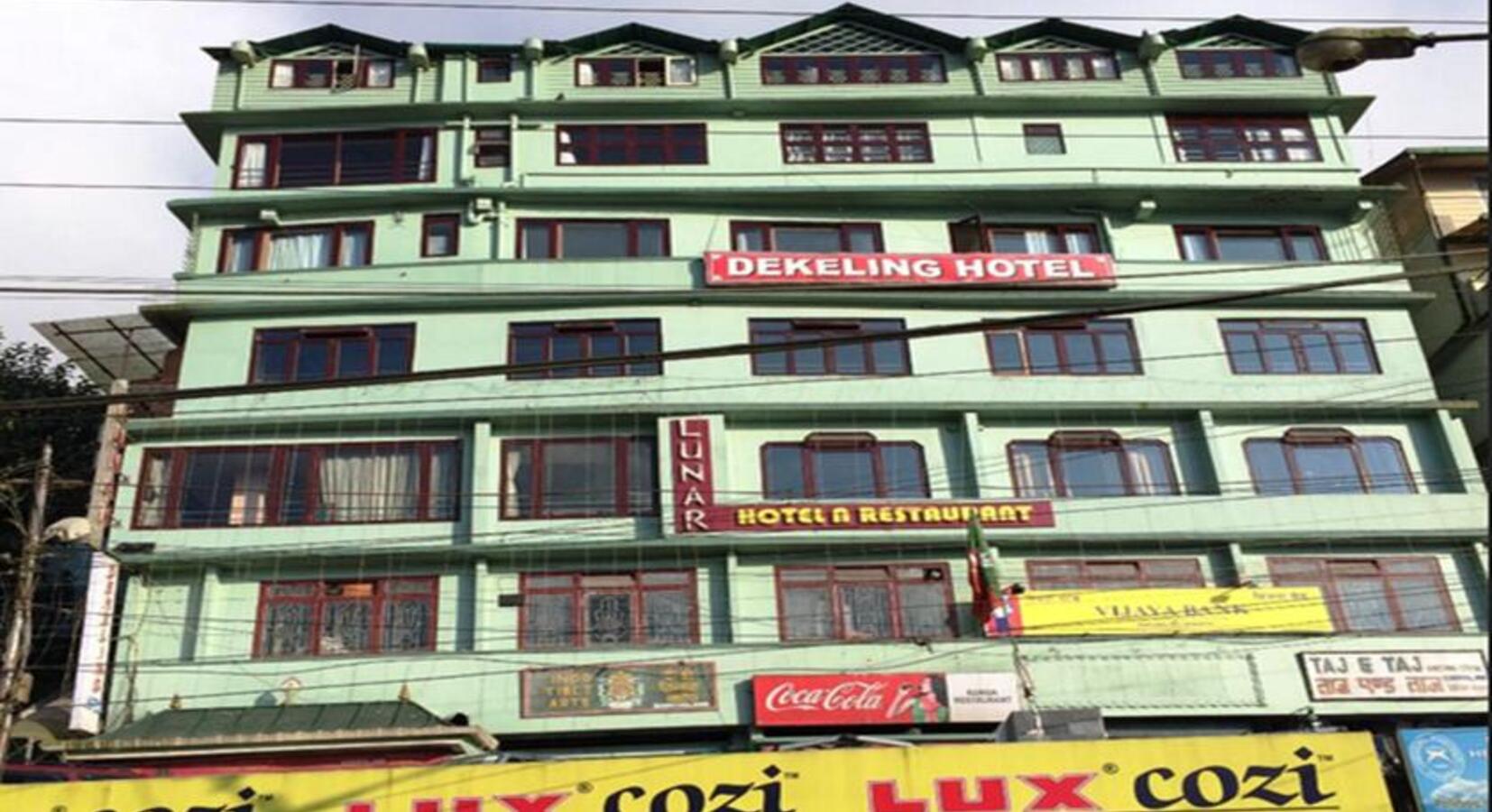 Photo de Dekeling Hotel