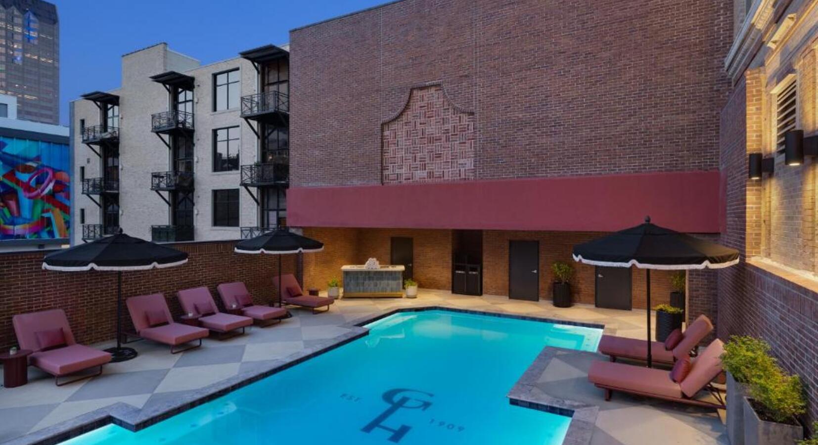 Pool area