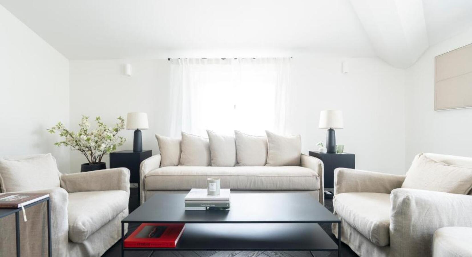 Boutique Villa hotel sitting room 