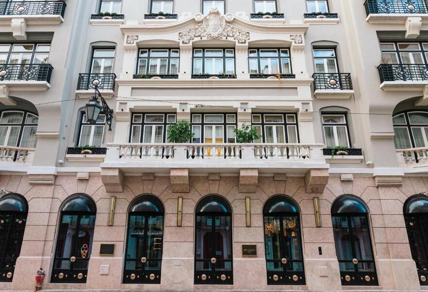 Art Legacy Hotel