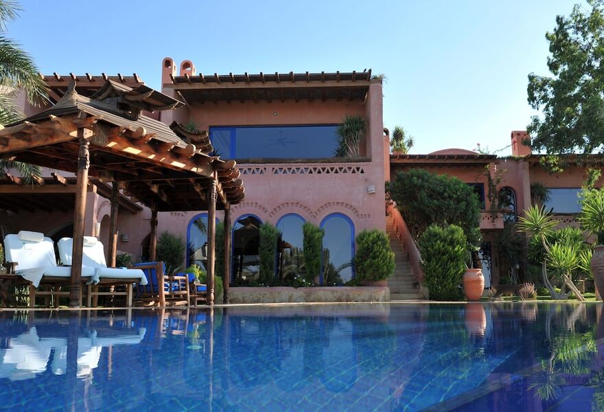 Lazib Inn