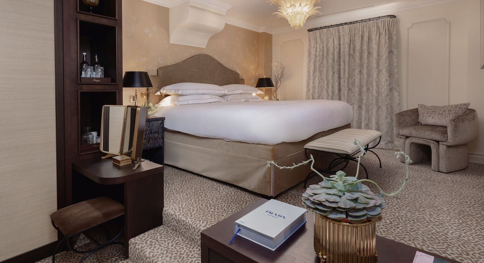 Mayfair Suite