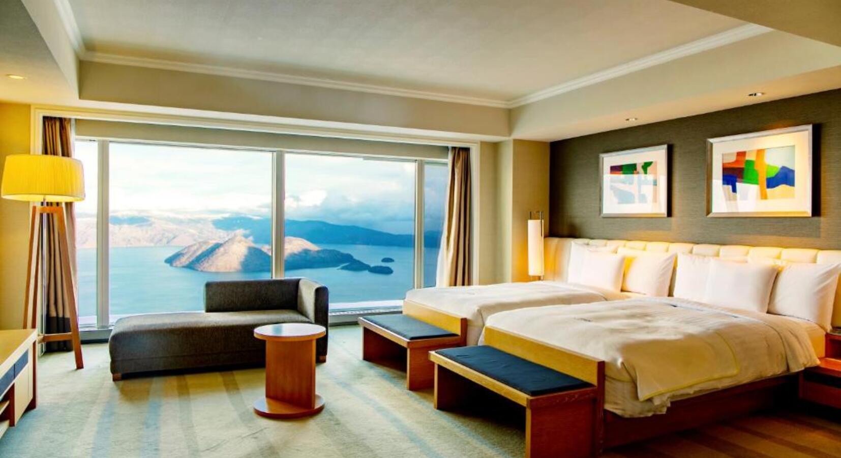 Twin Bedroom