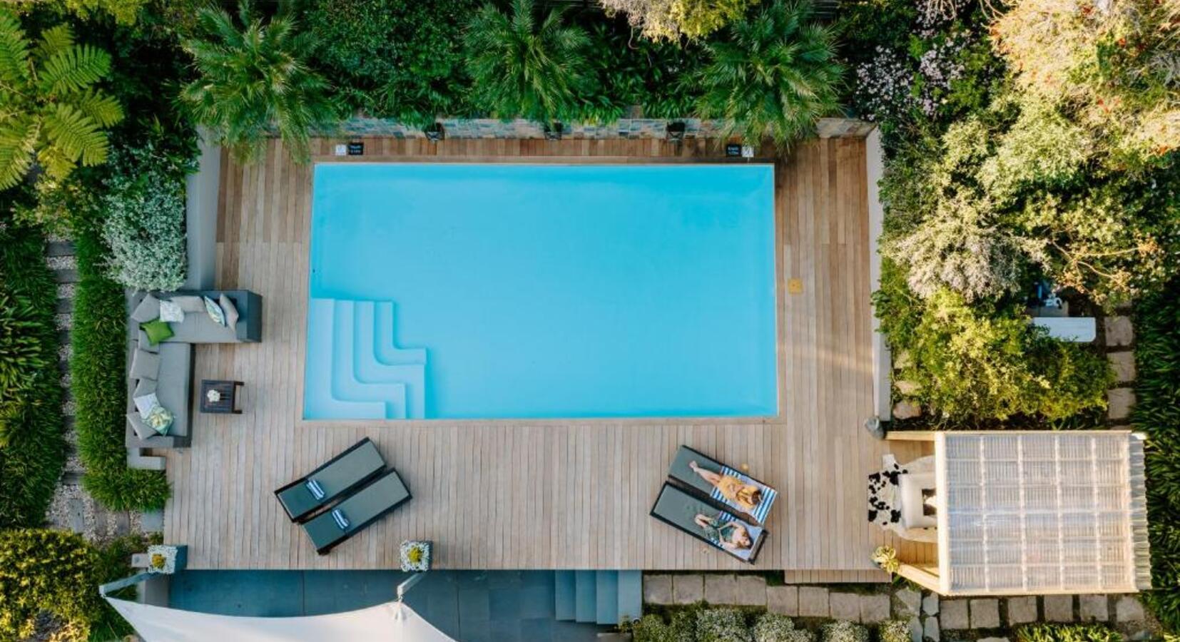 Pool area