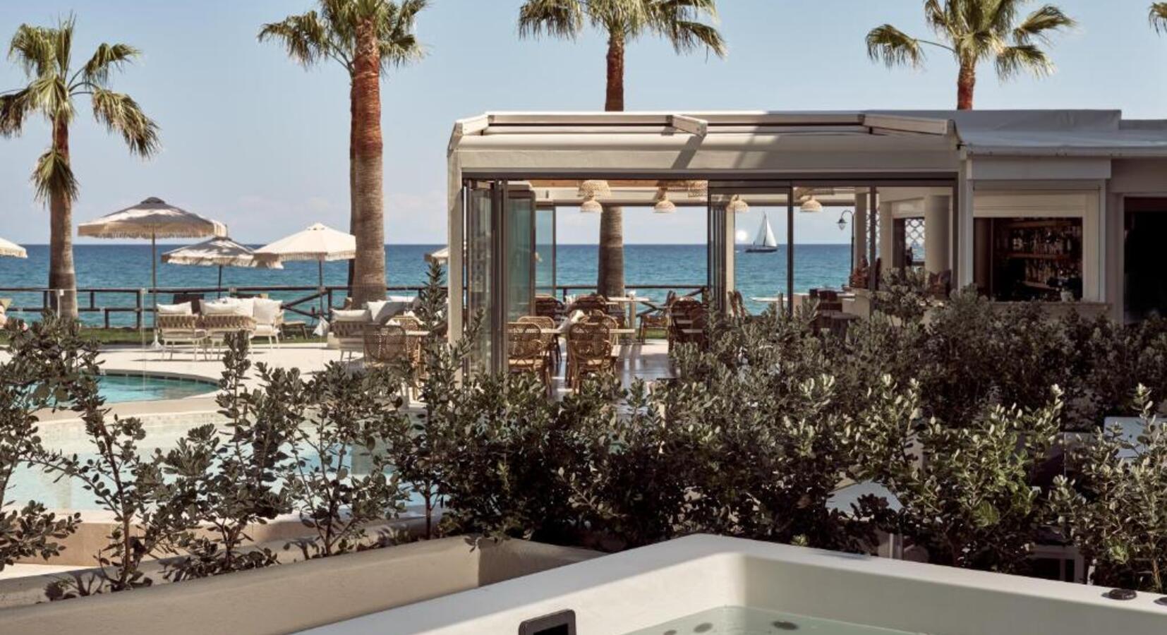 Junior Suite with Outdoor Tub