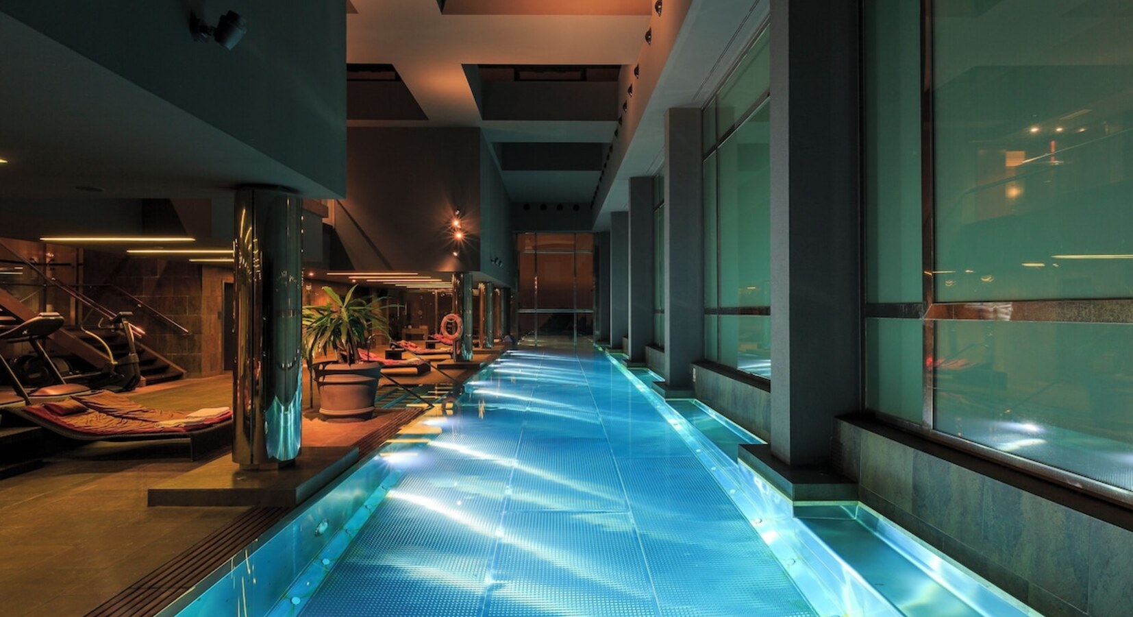 Indoor pool 