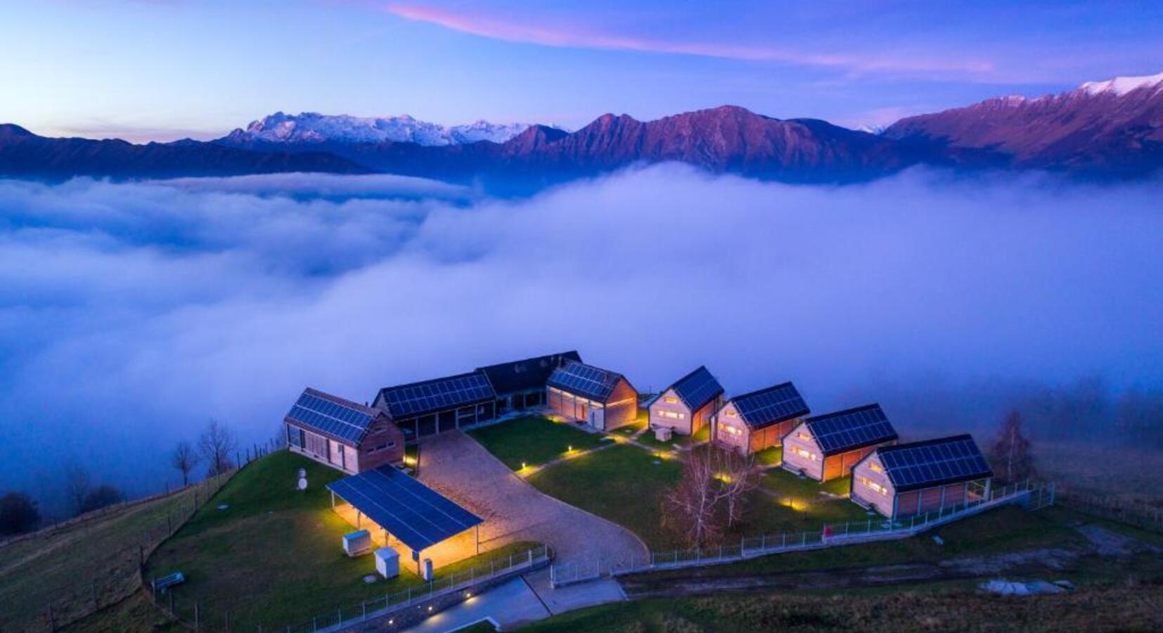Foto von Nebesa Chalets