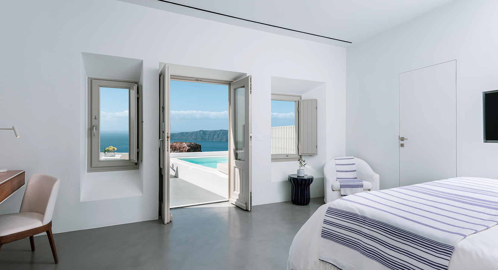 Deluxe Room with Plunge Pool