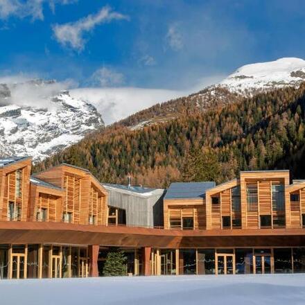 CampZero Active & Luxury Resort