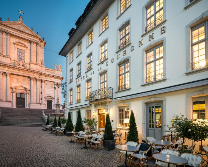 Hotel La Couronne - Featured