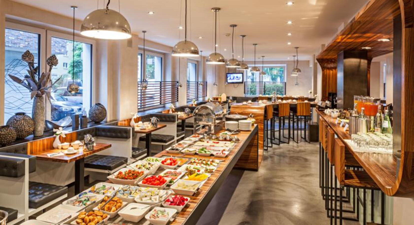 Hotel Restaurant