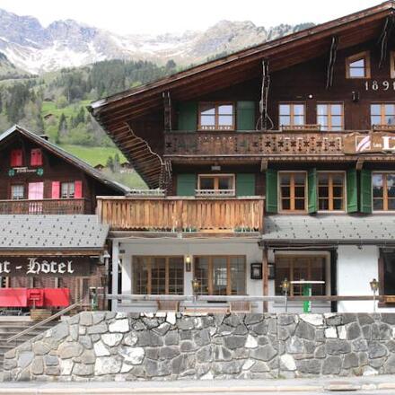 Hotel Restaurant Les Lilas