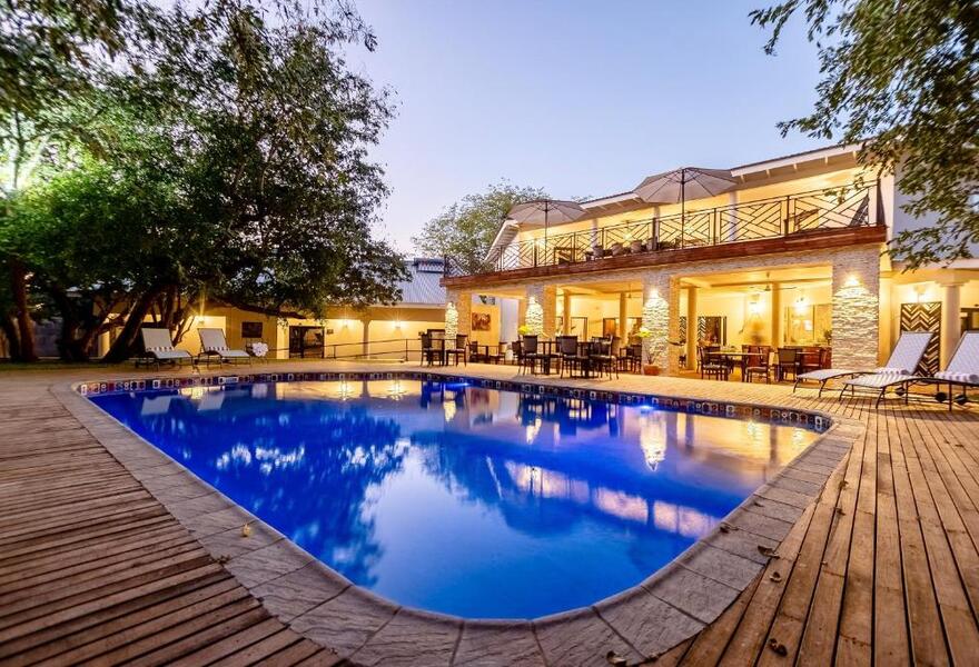 Nkosi Guest Lodge