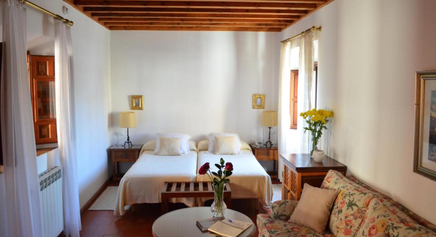 Photo of Hotel Santa Isabel La Real