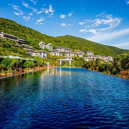 Intercontinental Danang Sun Peninsula Resort