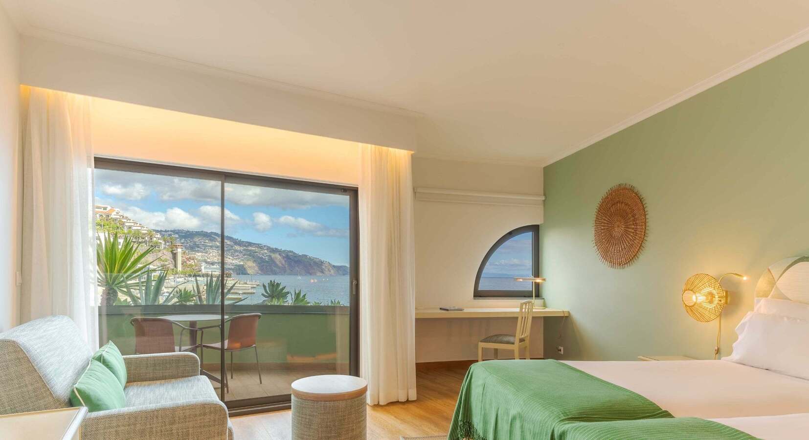 Superior Side Sea View Room