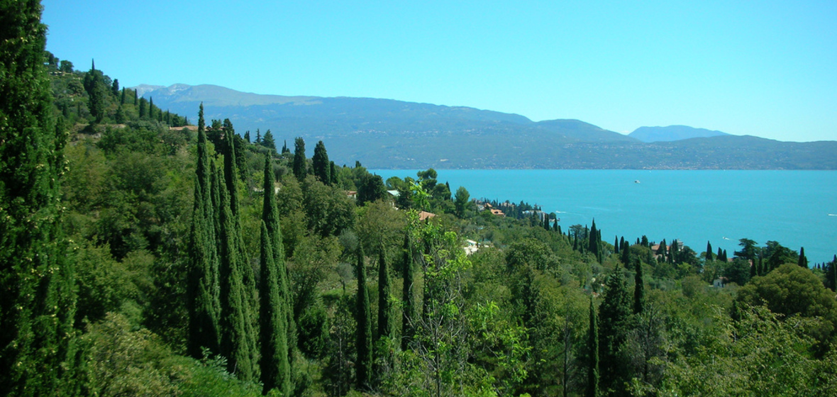 Photo de Riviera de Gardone
