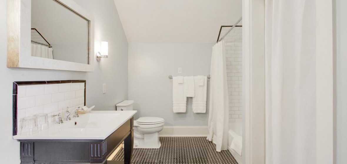 Maison Perrier, New Orleans Review The Hotel Guru