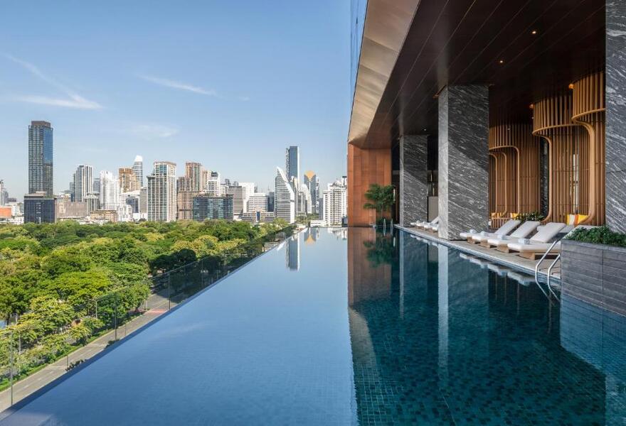 Andaz One