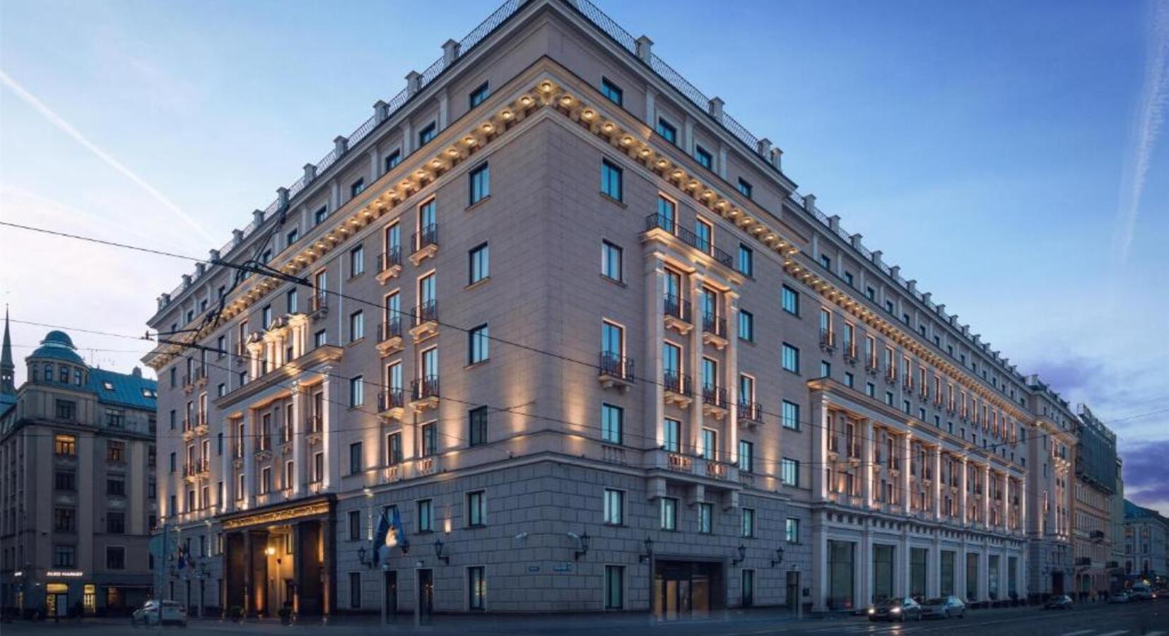 Photo of Grand Hotel Kempinski 