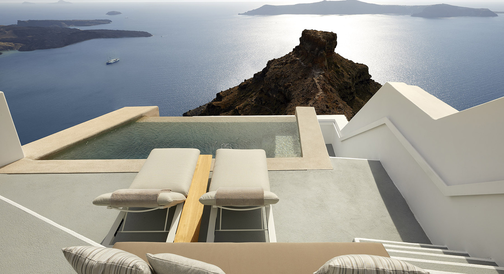 Infinity Suite