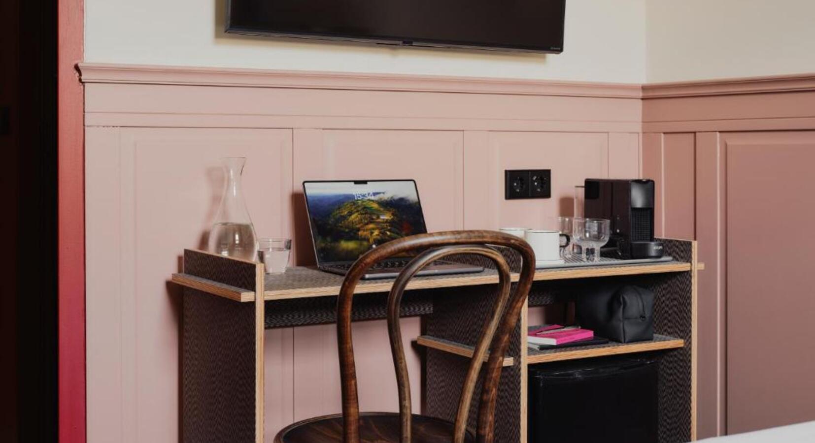 Guestroom details