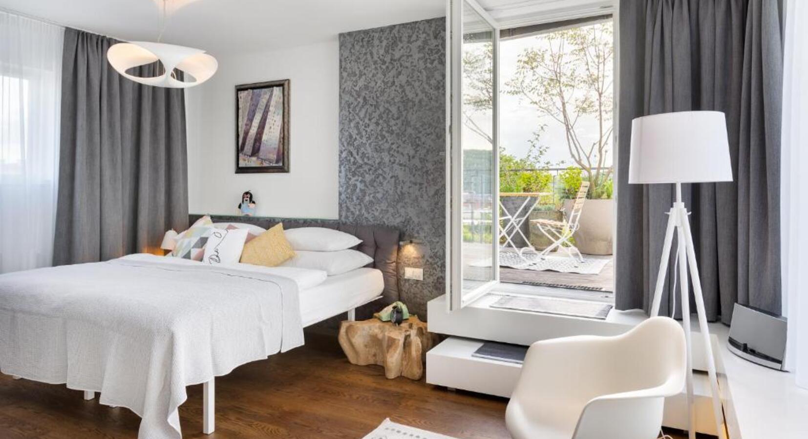 Guestroom