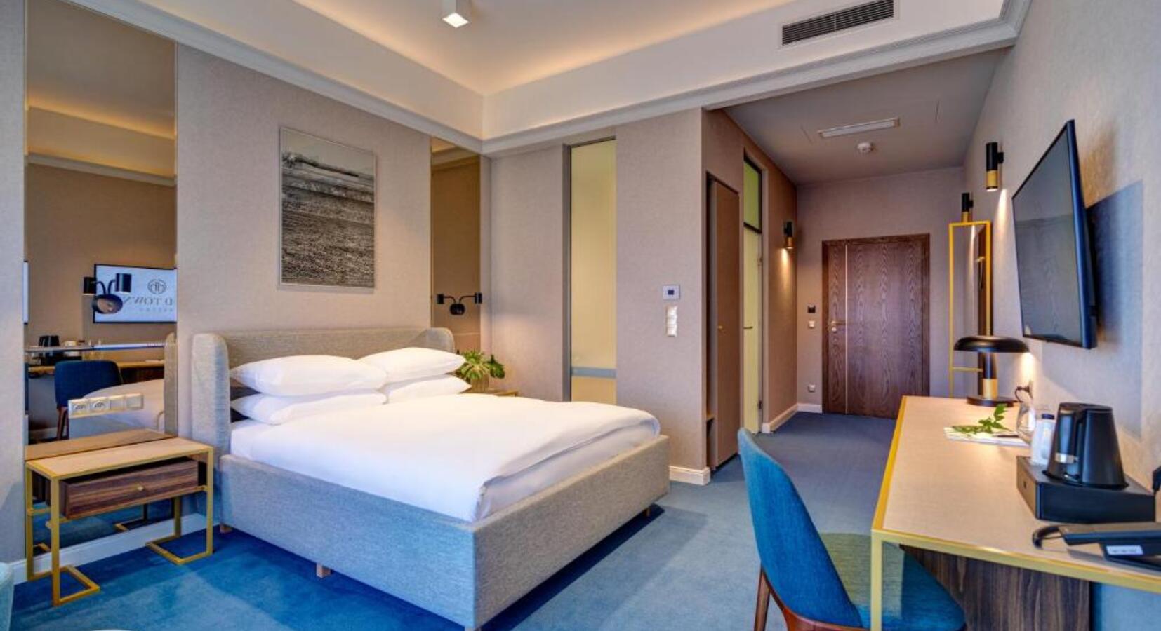 Standard Double Room 