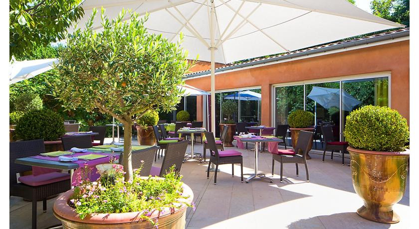Le Carré D Alethius Hotel Restaurant Valence
