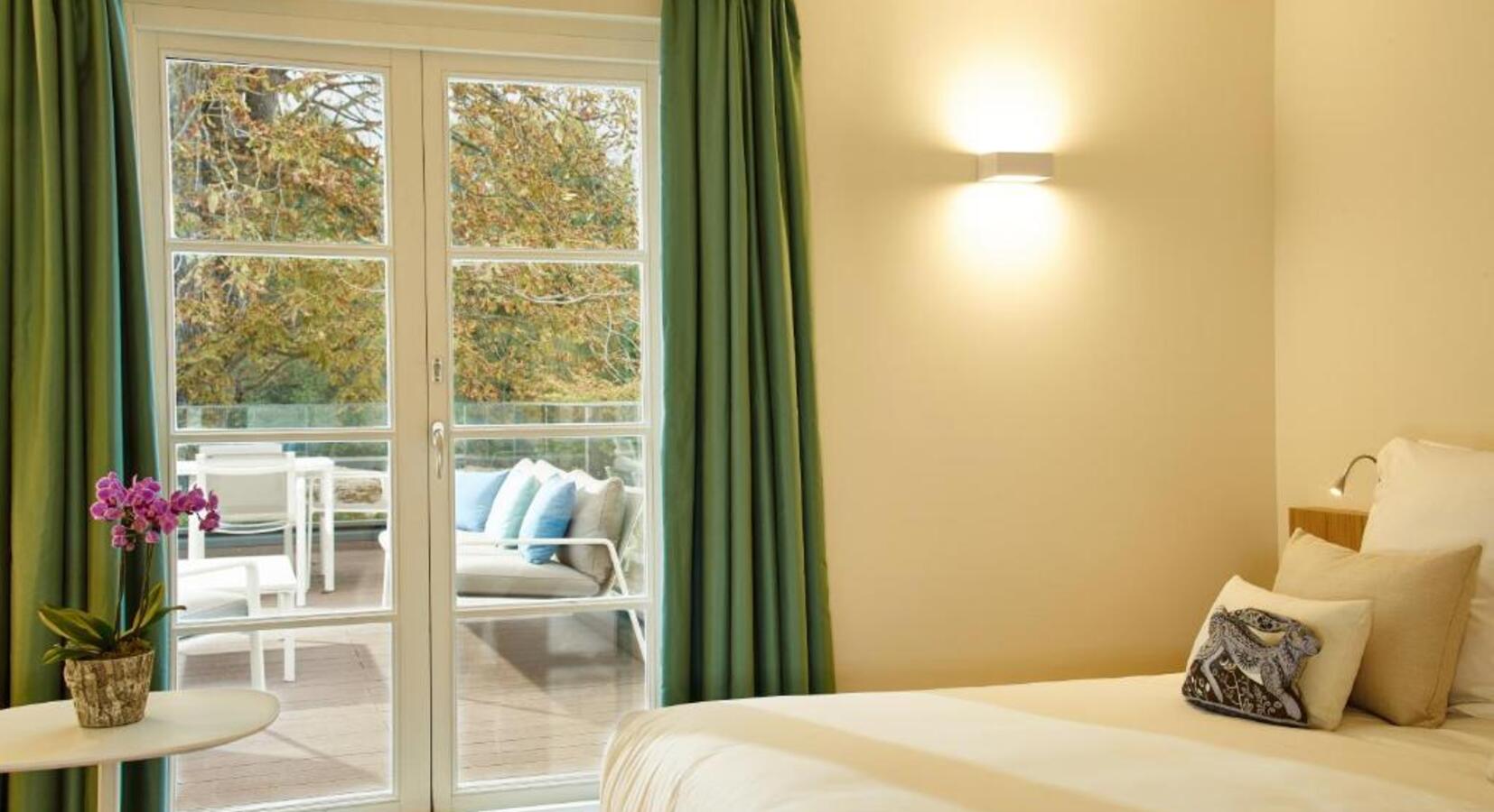 Bedroom with Terrace