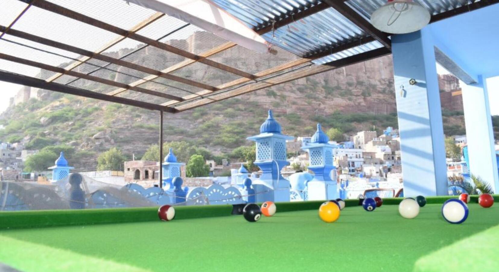 Billiards on the Rooftop