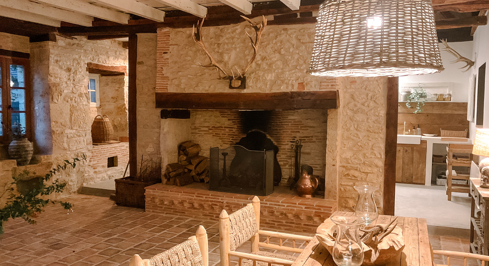 Magnolia self catering cottage dining room 