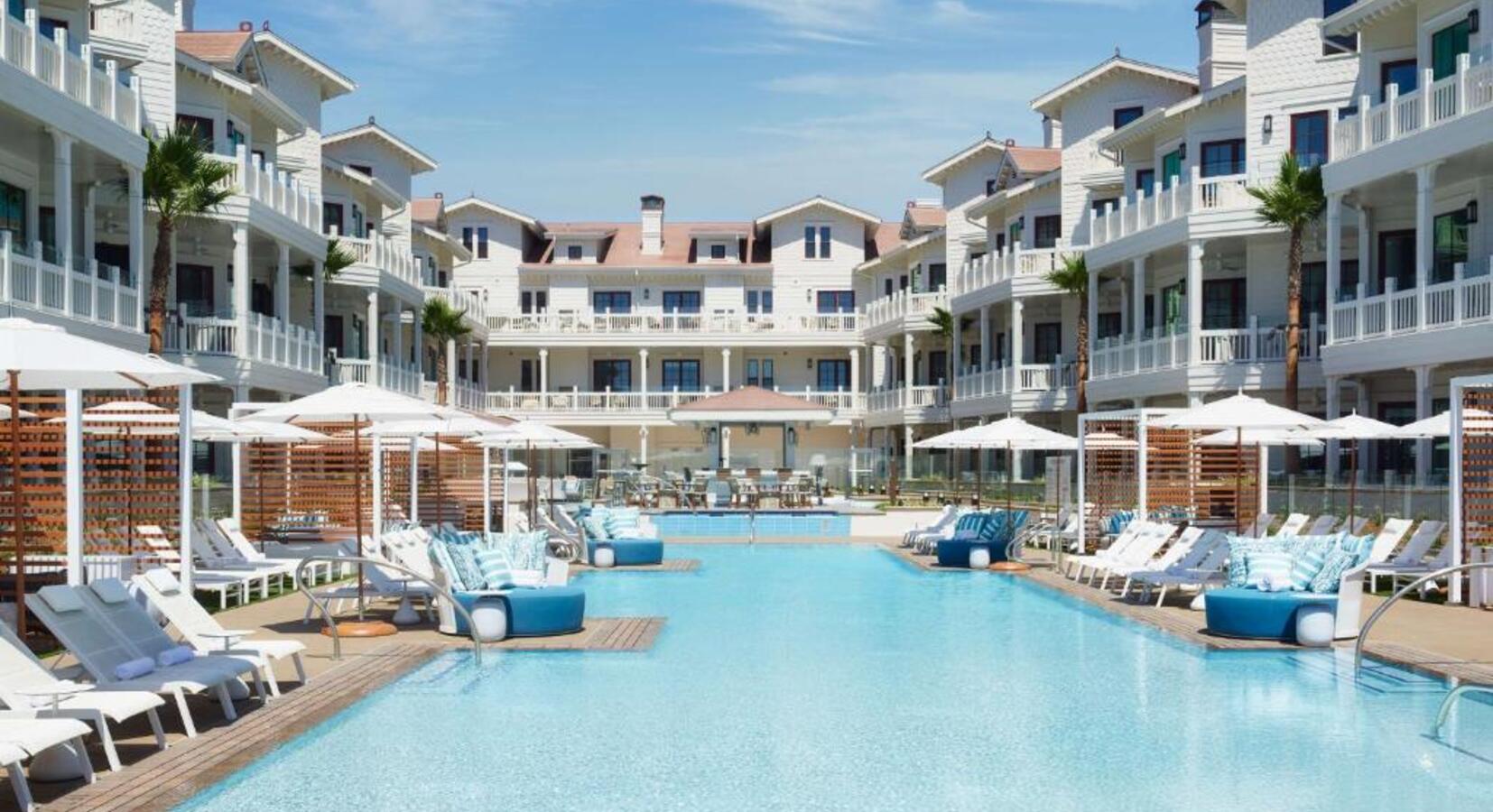 Pool area