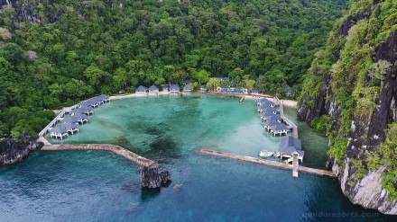 Lagen Island Resort
