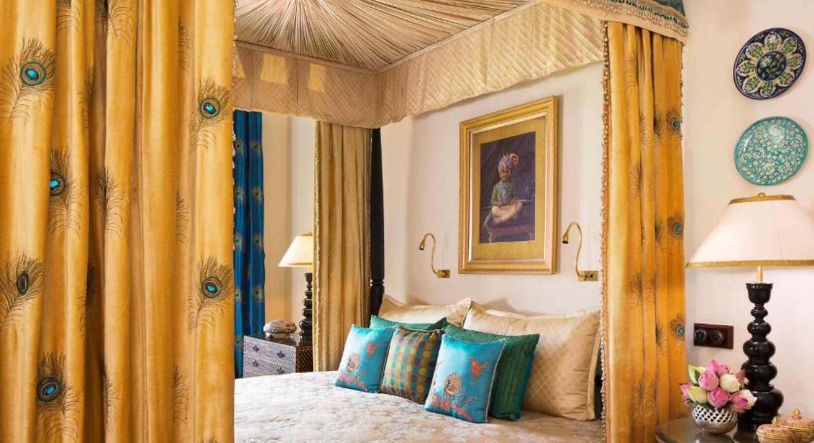 Four Poster Bed