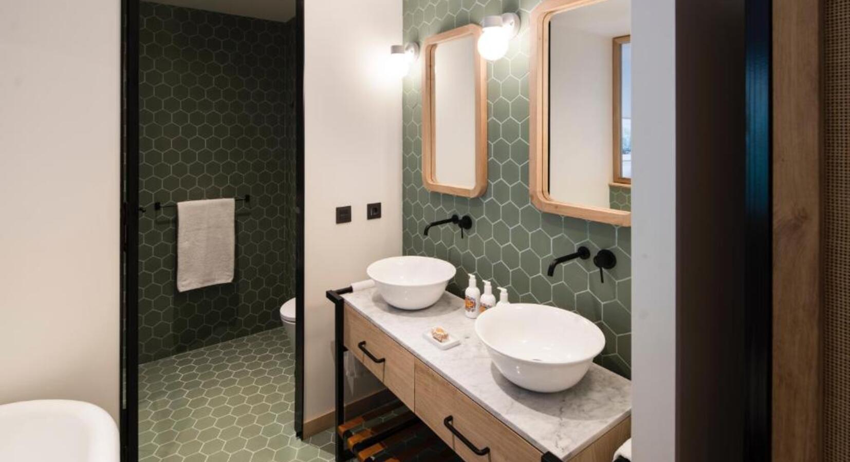 Bathroom 