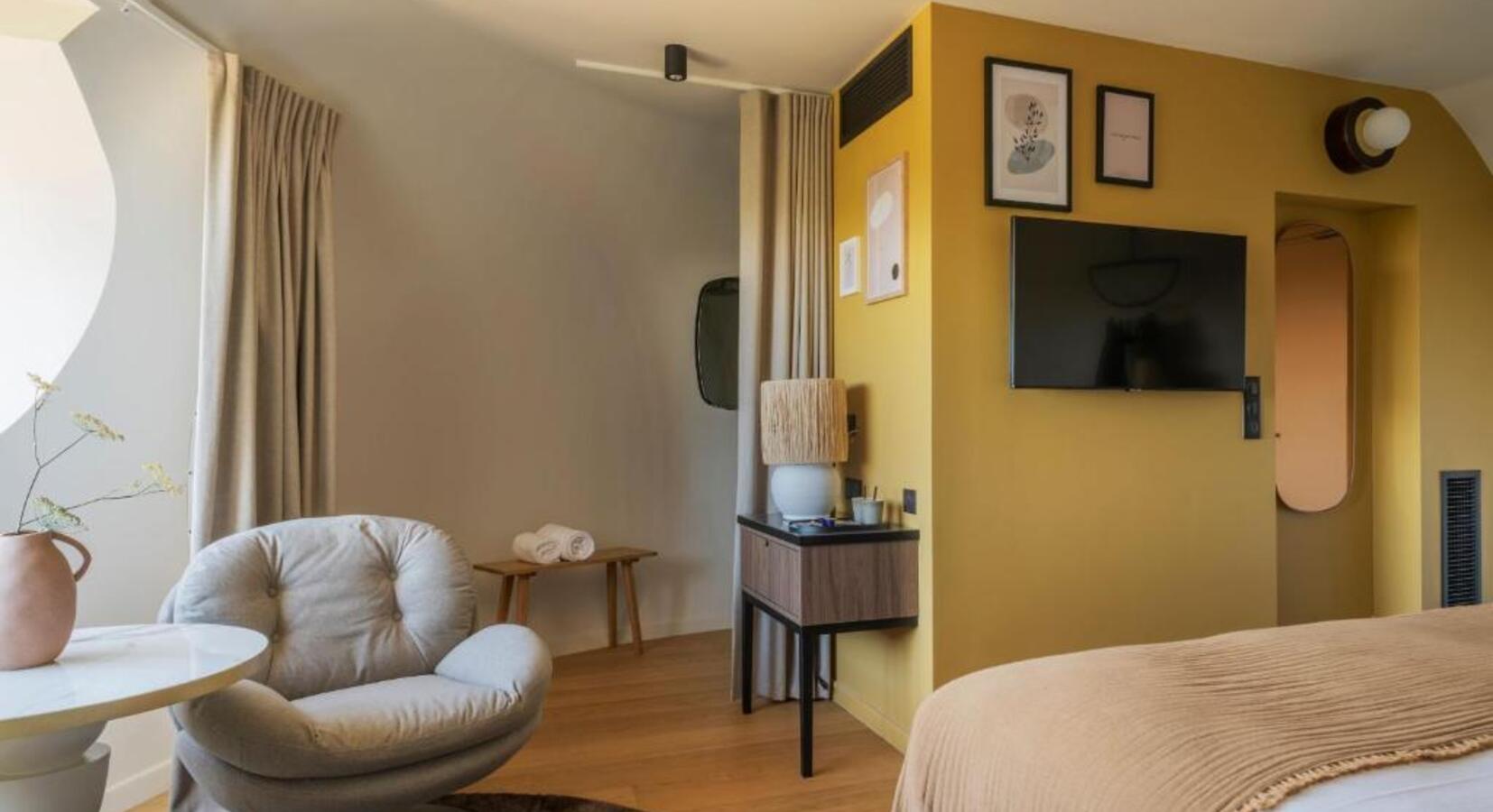Guestroom details