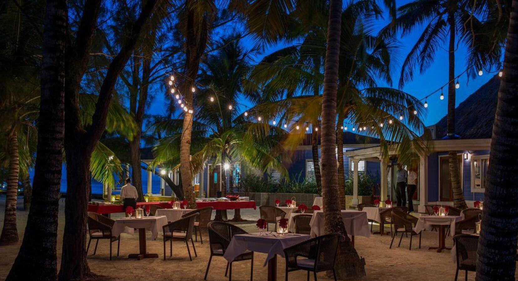 Al Fresco Dining