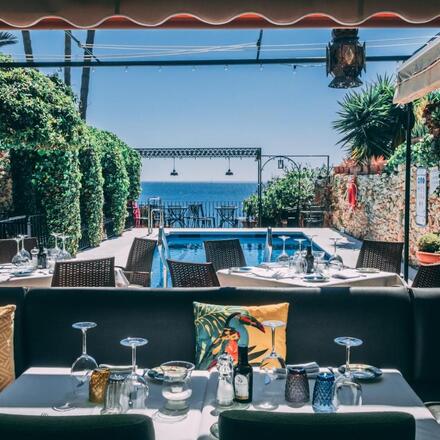 Hotel Carabeo