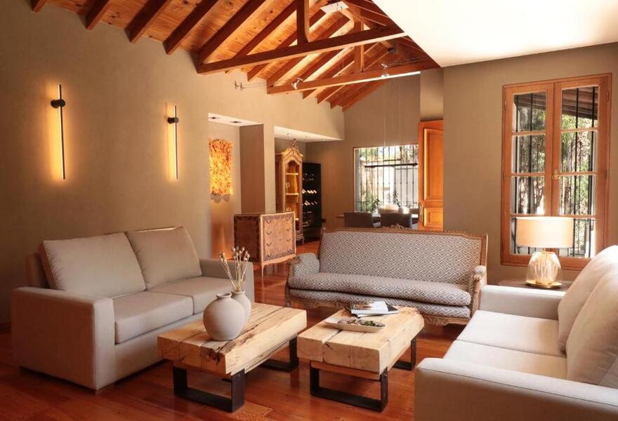 Heura Petit Hotel