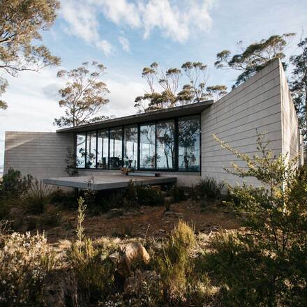 Rocky Hills Retreat