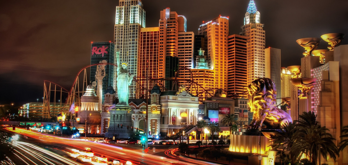 Las Vegas voted happiest holiday destination - Very Vintage Vegas