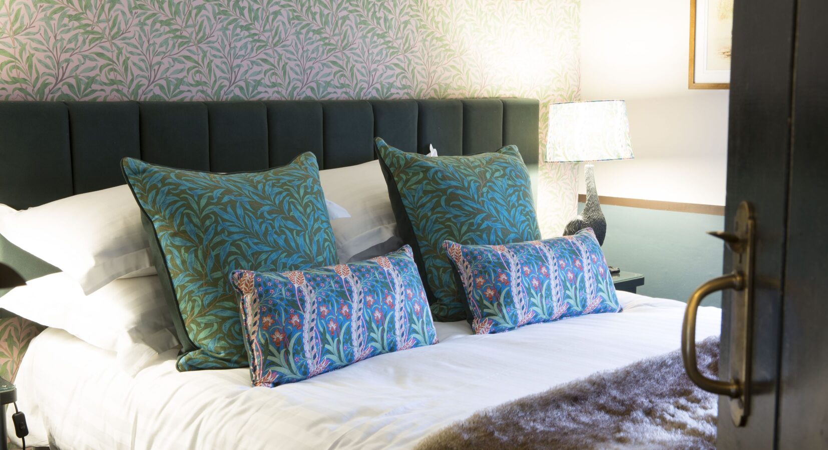 Winster Cottage bedroom 