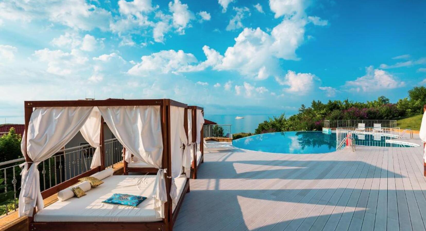 Pool area
