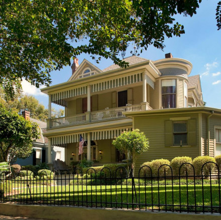 Devereaux Shields House