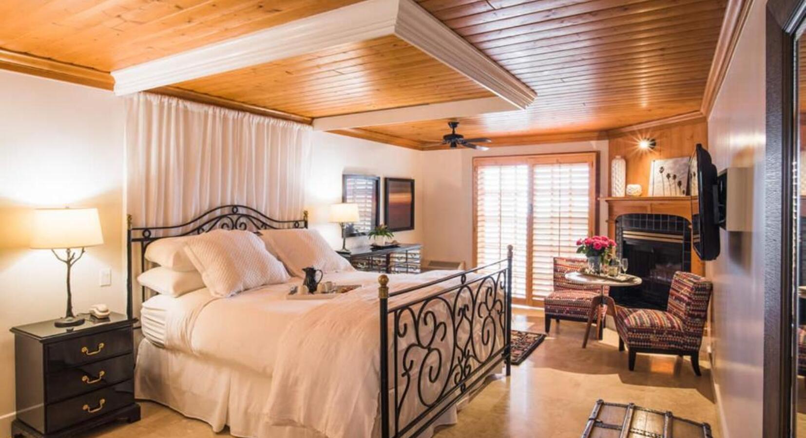 King room with garden view
