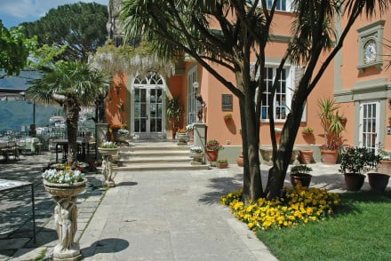 Villa Maria
