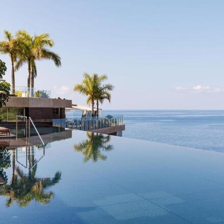 Saccharum Resort